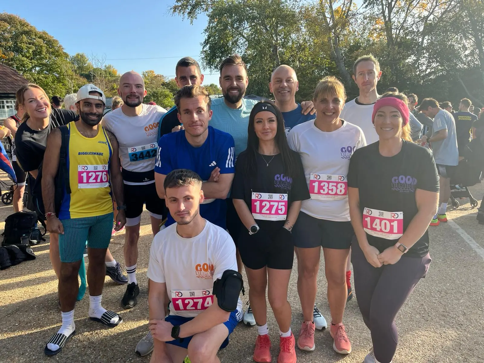 Good Vibrations run club members before the race!