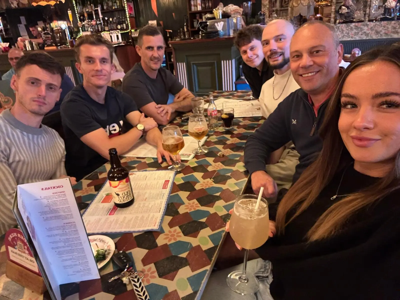 Good Vibrations runners enjoying a social quiz night in Biggleswade